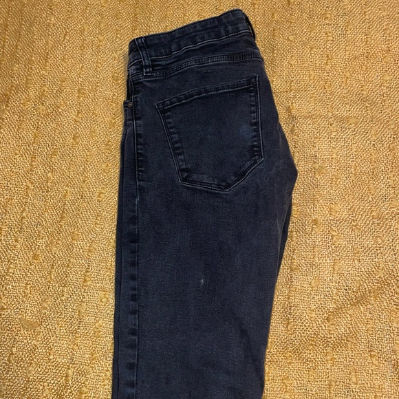 Black Mango Cropped Skinny Jeans - Picture 3 of 10